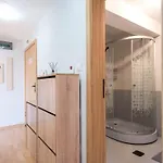 Cozy Space Near Grand Mall Appartamento *
