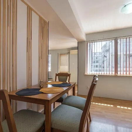 Appartement Cozy Space Near Grand Mall